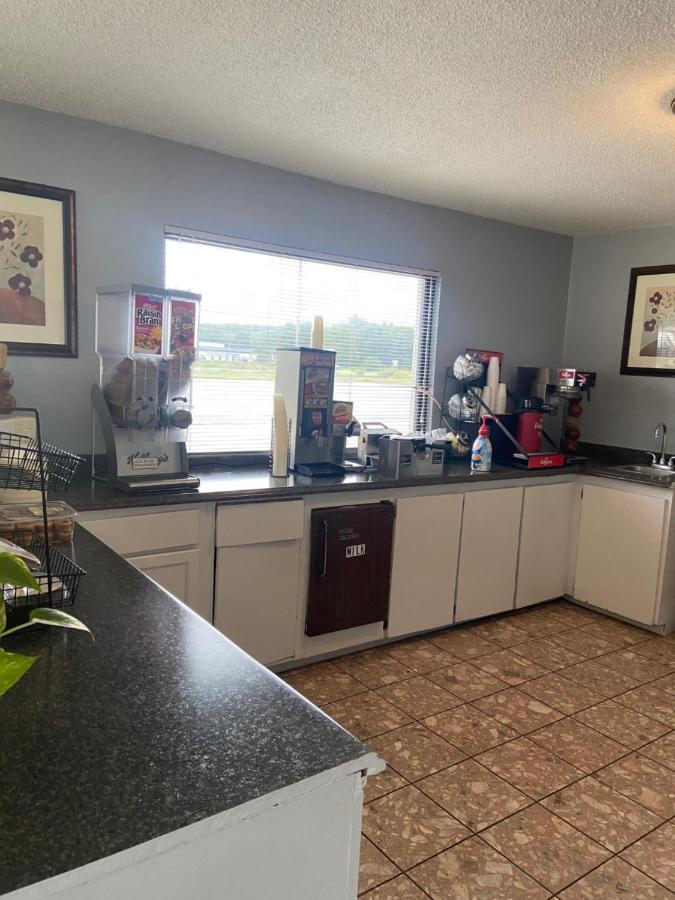 Americas Best Value Inn Meridian Eksteriør billede
